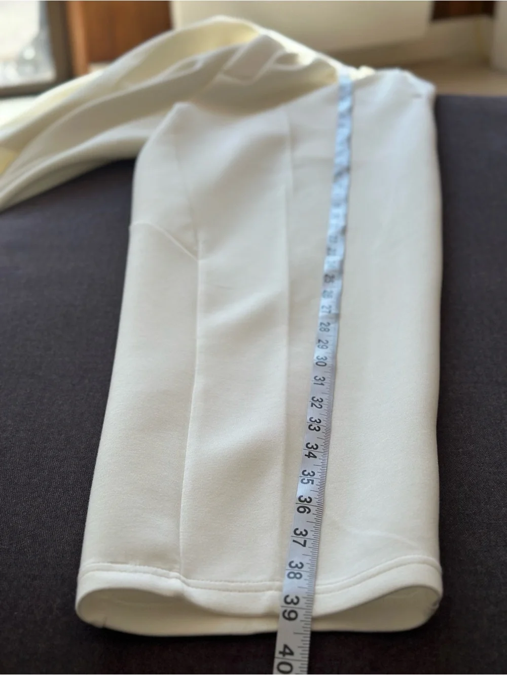 Nike 24.7 ImpossiblySoft Dri-FIT Pants Sail Men’s M NWT